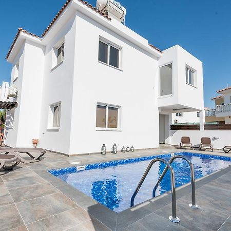 Villa Valmare Ayia Napa Eksteriør billede