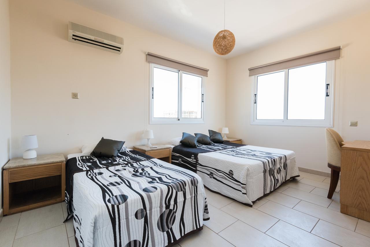 Villa Valmare Ayia Napa Eksteriør billede