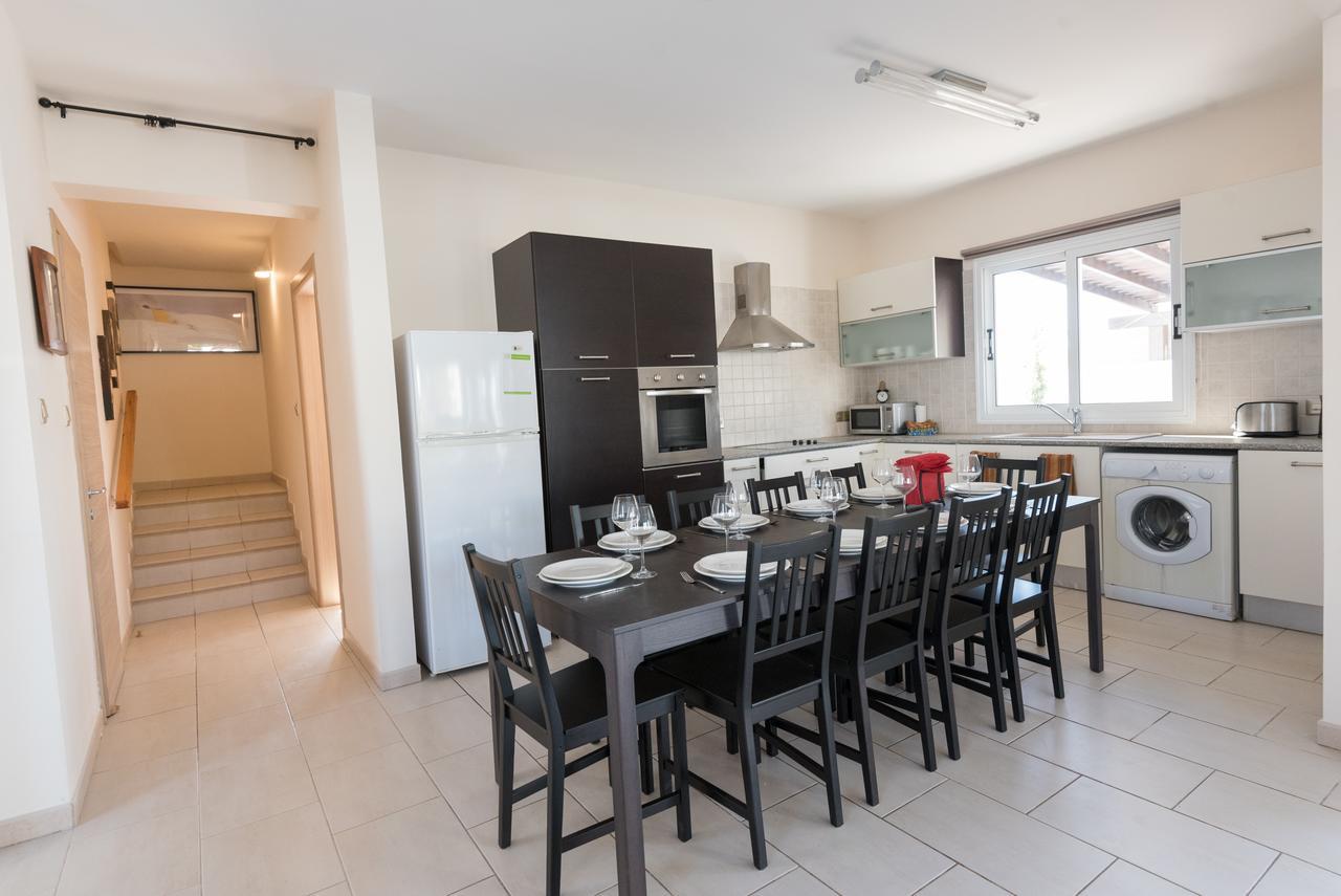 Villa Valmare Ayia Napa Eksteriør billede