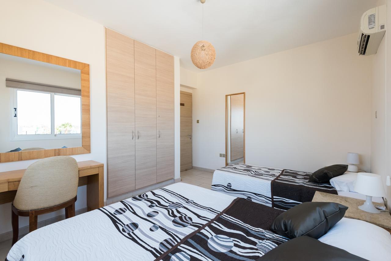 Villa Valmare Ayia Napa Eksteriør billede