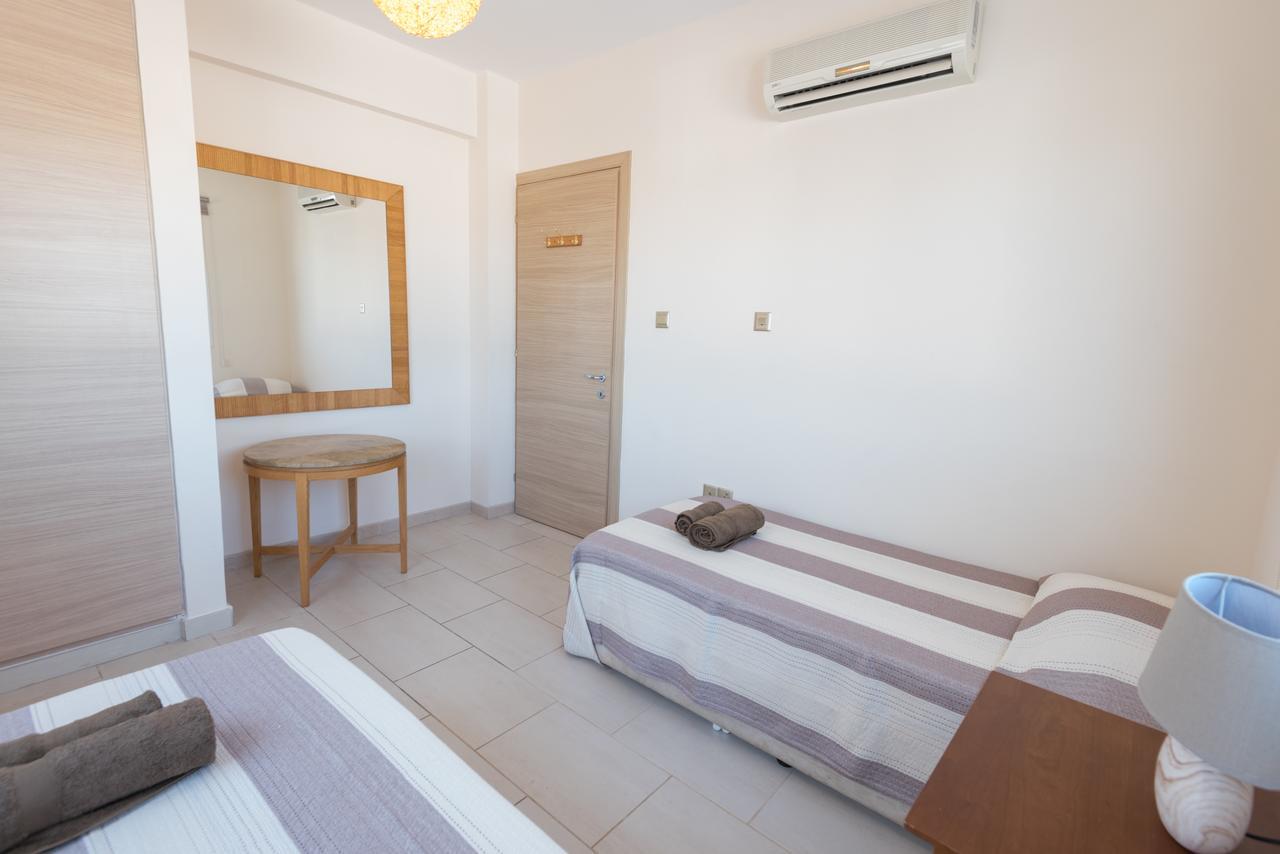 Villa Valmare Ayia Napa Eksteriør billede