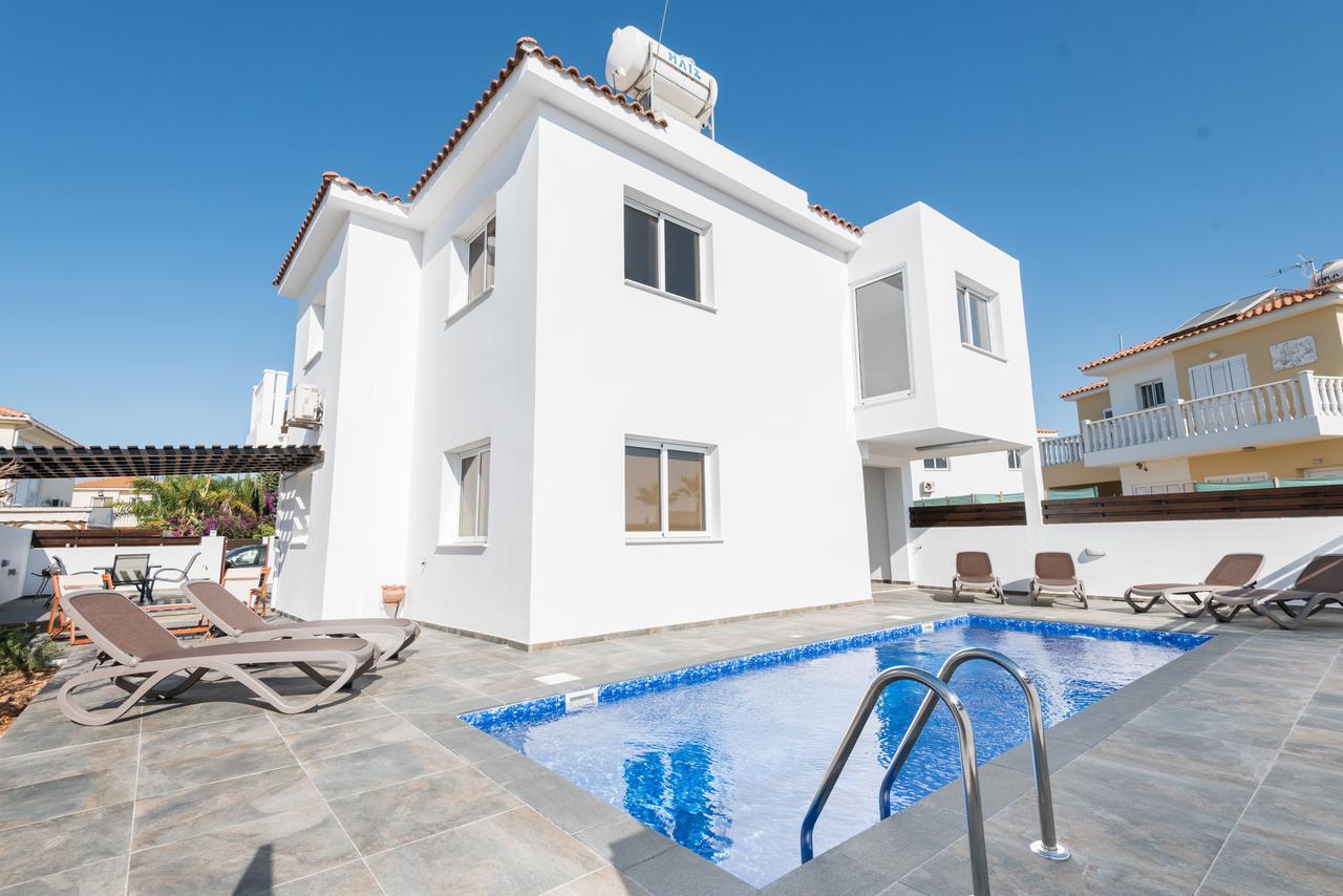 Villa Valmare Ayia Napa Eksteriør billede